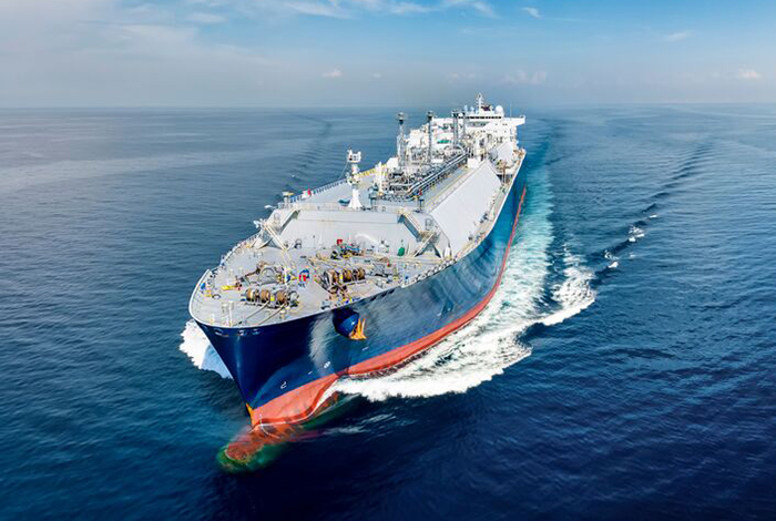 Medium LNG carrier